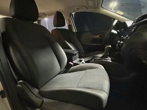 Used 2021 Nissan Rogue Sport S AWD/4WD image 9