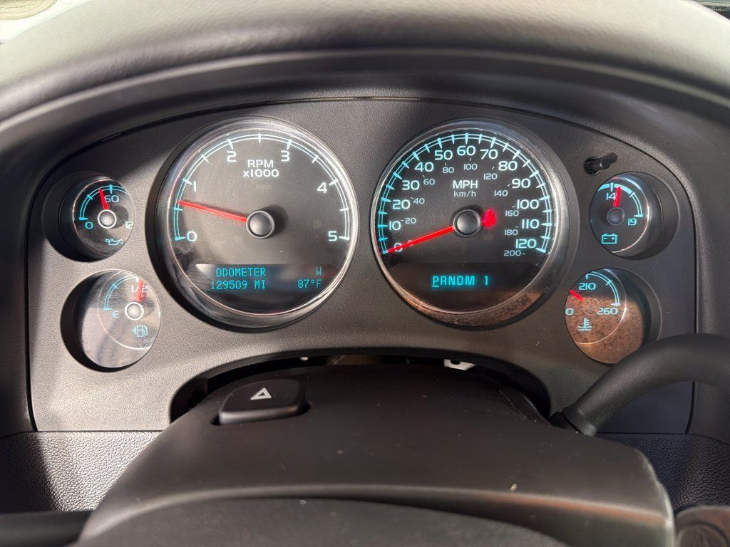 Used 2013 Chevrolet Silverado 2500 LTZ w/ LTZ Plus Package AWD/4WD image 11