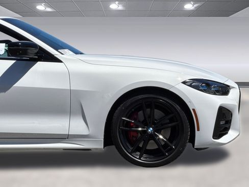 Used 2023 BMW 430i Convertible w/ M Sport Package RWD image 34
