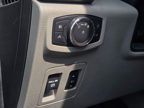 Used 2018 Ford F150 XLT w/ Equipment Group 301A Mid RWD image 31