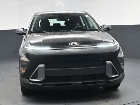 Certified 2026 Hyundai Kona SE image 23