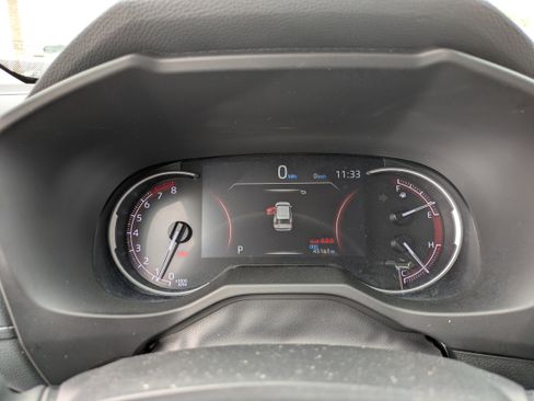 Used 2024 Toyota RAV4 LE image 29