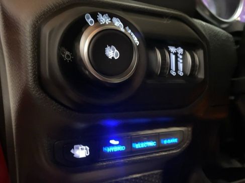 Used 2022 Jeep Wrangler Unlimited Rubicon 4xe w/ Cold Weather Group image 32