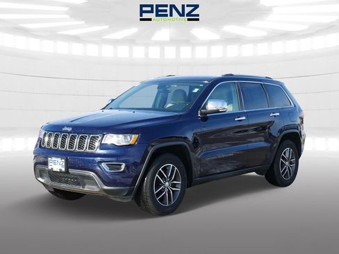 Used 2018 Jeep Grand Cherokee Limited w/ Trailer Tow Group IV image 3