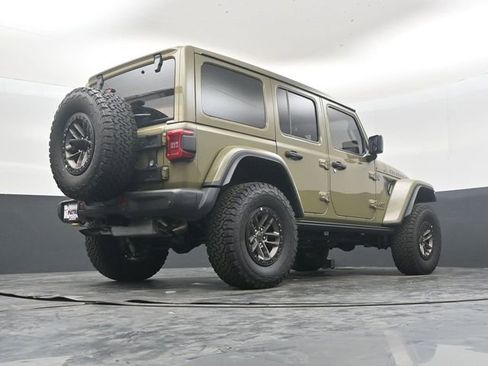 New 2025 Jeep Wrangler Unlimited Rubicon 392 image 40