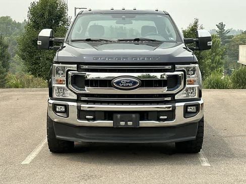 Used 2021 Ford F250 XLT w/ XLT Premium Package AWD/4WD image 18