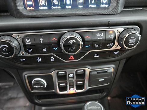 Used 2022 Jeep Gladiator Overland w/ Popular Equipment Package image 3