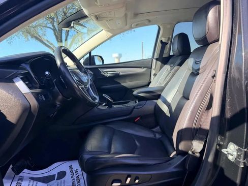 Used 2019 Cadillac XT5 Premium Luxury AWD/4WD image 14