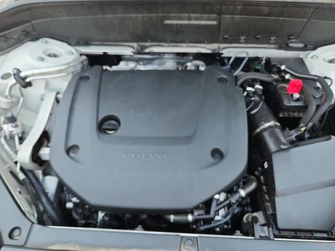Used 2024 Volvo XC90 B6 Plus AWD/4WD image 22