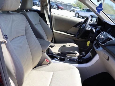 Used 2015 Honda Accord LX image 15