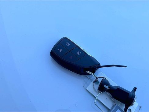 Used 2025 Chevrolet Colorado ZR2 w/ Technology Package image 15