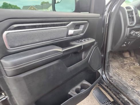 Used 2019 RAM 1500 Big Horn AWD/4WD image 7