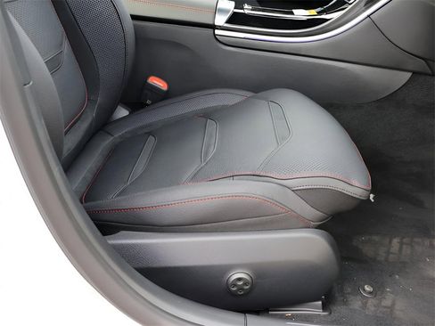 New 2026 Mercedes-Benz C 43 AMG 4MATIC Sedan image 13