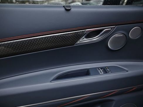 New 2026 Genesis GV80 3.5T e-SC image 24