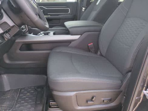 New 2026 RAM 2500 Big Horn AWD/4WD image 16