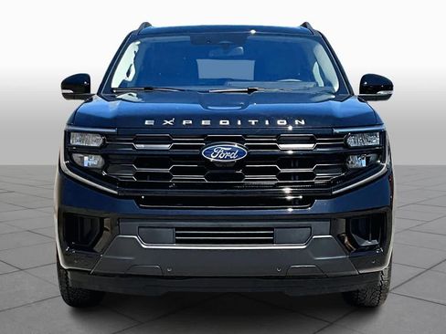 Used 2025 Ford Expedition Max Active image 4