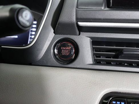 Used 2023 Honda Pilot Elite image 49
