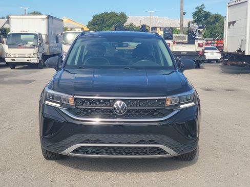Used 2023 Volkswagen Taos S FWD image 8
