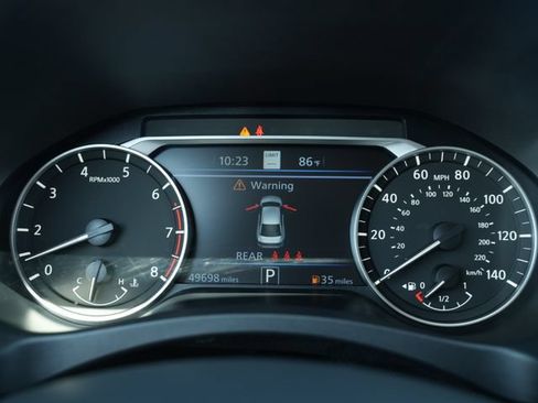 Used 2023 Nissan Altima 2.5 SV w/ SV Premium Package FWD image 31