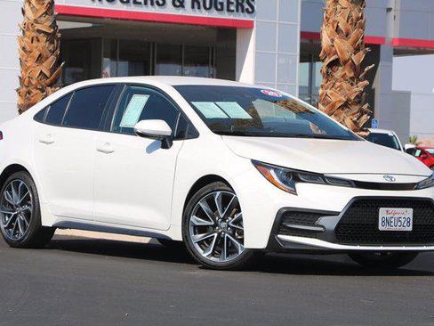 Certified 2020 Toyota Corolla SE image 1