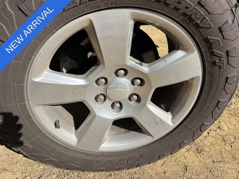 Used 2017 Chevrolet Silverado 1500 LT w/ All Star Edition image 11