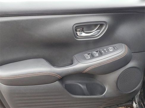Used 2023 Honda HR-V Sport image 14