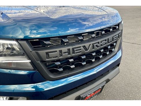 Used 2019 Chevrolet Colorado LT w/ Colorado RST Special Edition image 29
