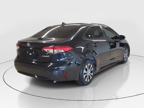 Used 2022 Toyota Corolla LE FWD image 7