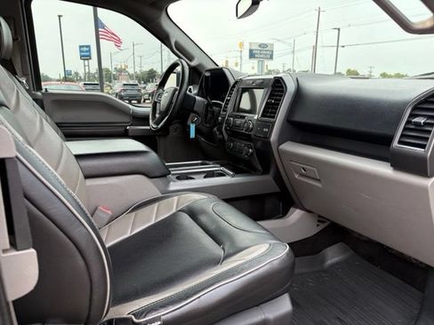 Used 2018 Ford F150 XLT w/ Equipment Group 302A Luxury AWD/4WD image 12