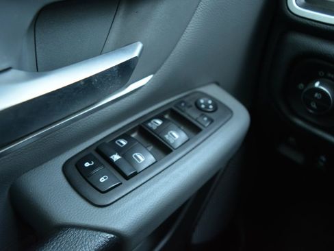 Used 2022 RAM 1500 Big Horn RWD image 31