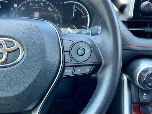 Used 2024 Toyota RAV4 Adventure image 24