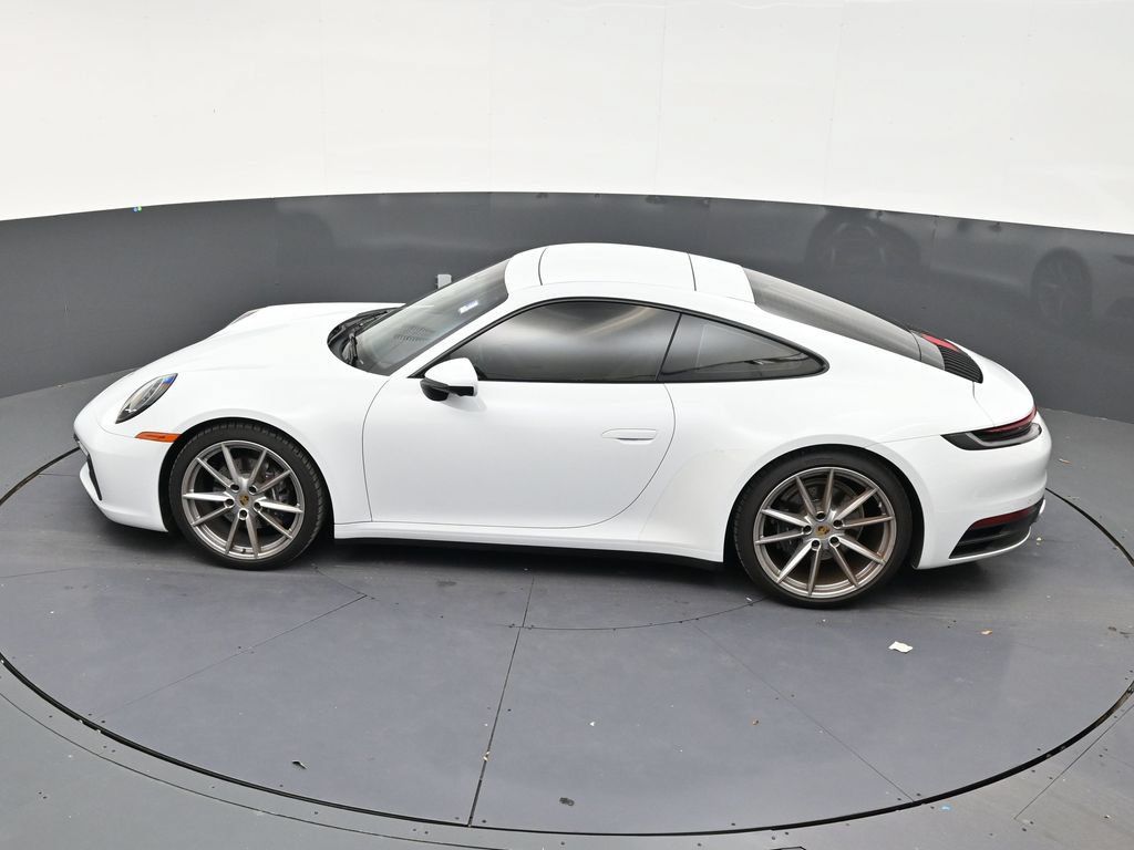 Used 2022 Porsche 911 Carrera RWD image 13