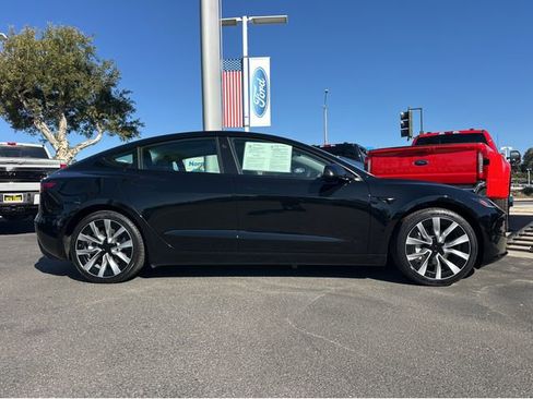 Used 2024 Tesla Model 3 Standard Range image 37