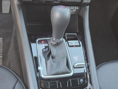 Used 2026 Jeep Compass Latitude image 15