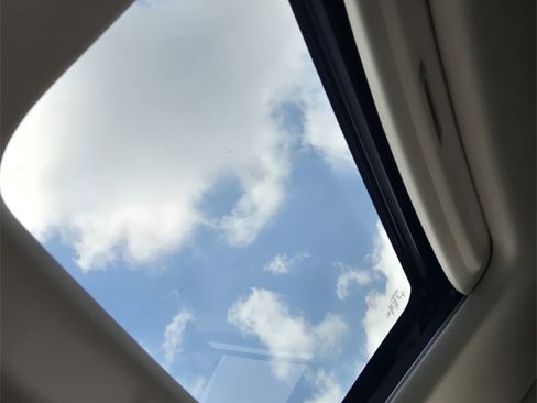 Used 2017 Honda CR-V EX-L image 22