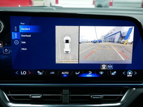 New 2026 Chevrolet Equinox EV LT AWD/4WD image 10