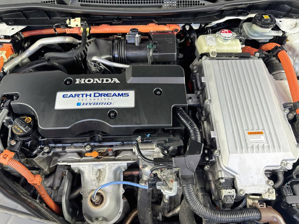 Used 2015 Honda Accord Touring image 39