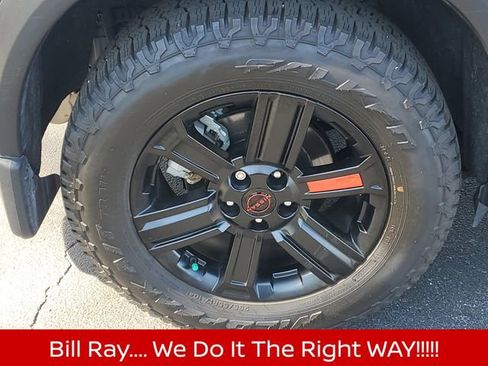 Certified 2025 Nissan Rogue SV image 5