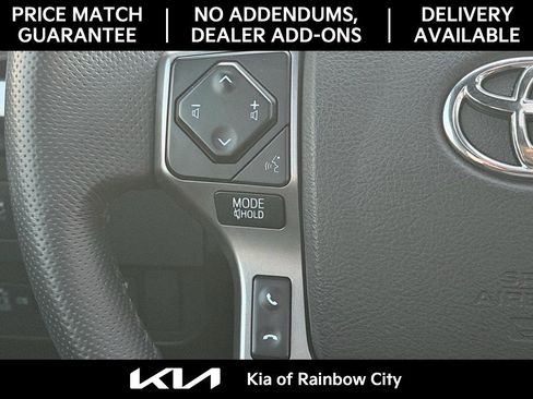 Used 2021 Toyota Tacoma Limited image 27