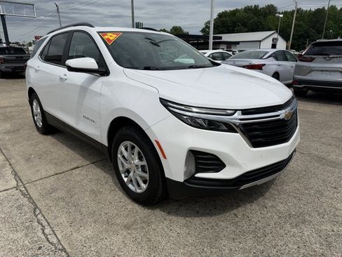 Used 2019 Chevrolet Traverse Premier w/ Driver Confidence II Package FWD image 3