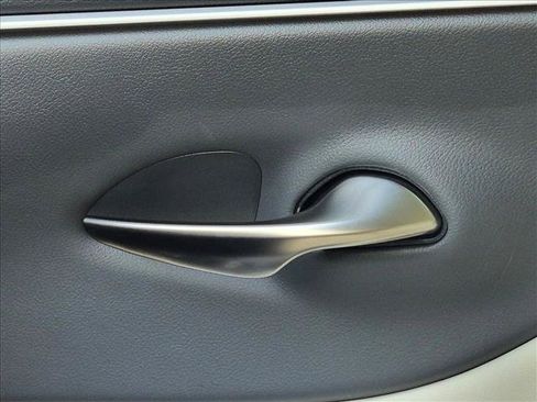 Used 2025 Lexus ES 350 w/ Premium Package FWD image 18