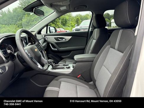 New 2025 Chevrolet Blazer LT w/ Driver Confidence Package image 11