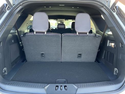 New 2026 Ford Explorer Platinum image 48