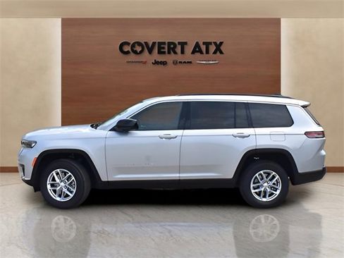 New 2025 Jeep Grand Cherokee L Laredo w/ Luxury Tech Group I image 3