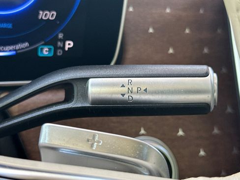 Certified 2023 Mercedes-Benz EQS 450+ SUV image 18