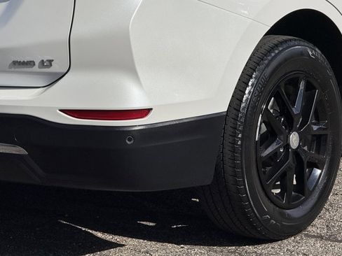 Used 2022 Chevrolet Equinox LT image 13