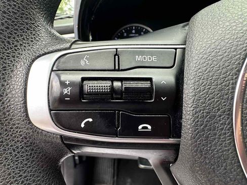 Used 2021 Kia K5 LXS FWD image 15