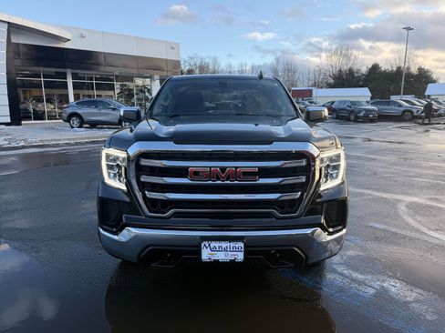 Used 2022 GMC Sierra 1500 SLE image 8