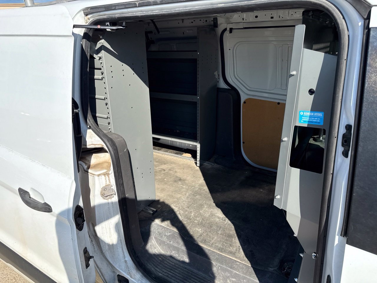 Used 2021 Ford Transit Connect XLT FWD image 12