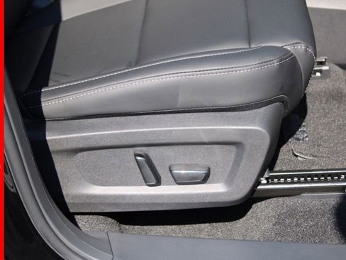 New 2025 Nissan Murano SV w/ Cargo Package image 15